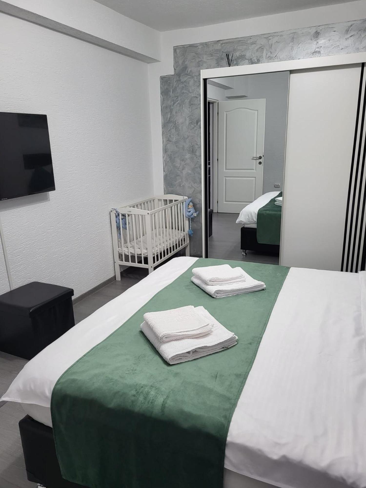 Mona Central Apartment フネドアラ エクステリア 写真